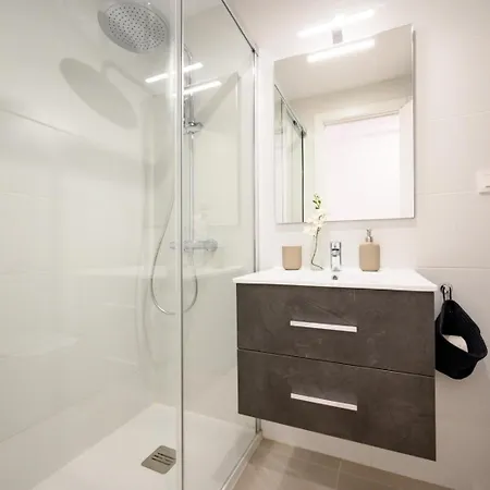 Apartamento Edificio Bélgica By 10tosea *