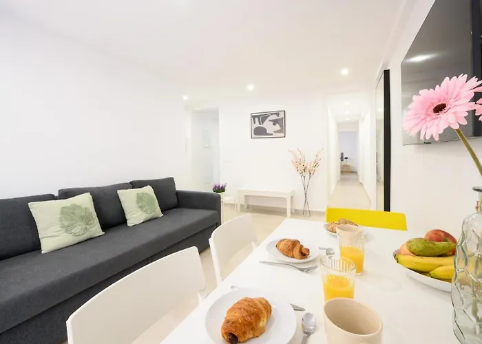 דירה Edificio Belgica By 10tosea פואנגירולה