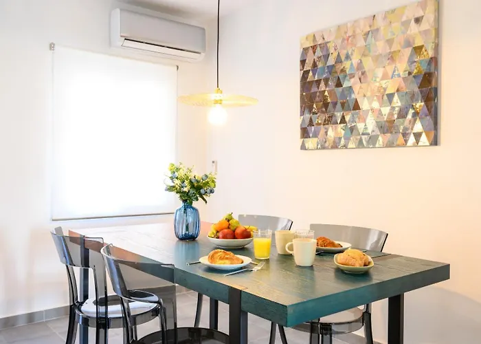 דירה Edificio Belgica By 10tosea פואנגירולה